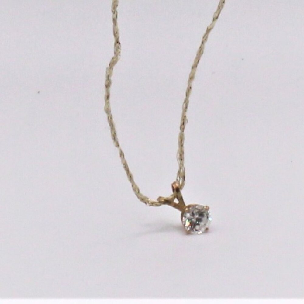 Superb Natural 0.3 ct diamond pendant in 14K solid gold GIA certif engagement VS